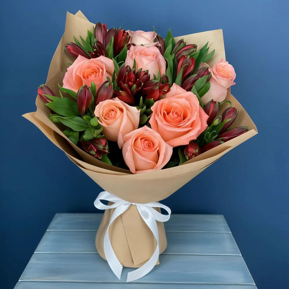 Букет цветов из: Розы и Альстромерии в Городище Пензенской области