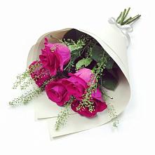 Букет цветов из:  Розы в Городище Пензенской области