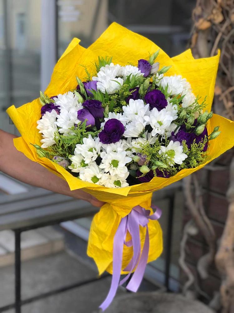 Букет цветов из: Ирисы, Хризантемы и Ромашки в Городище Пензенской области