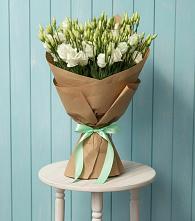 Букет цветов из:  Лизиантусы в Городище Пензенской области