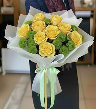 Букет цветов из:  Хризантемы и Розы в Городище Пензенской области