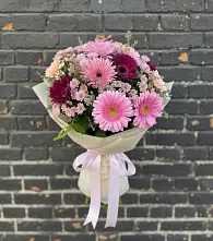 Букет цветов из:  Герберы и Хризантемы в Городище Пензенской области
